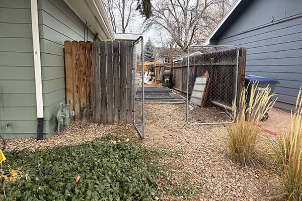 Custom Fence Installation Custom Fence Installation